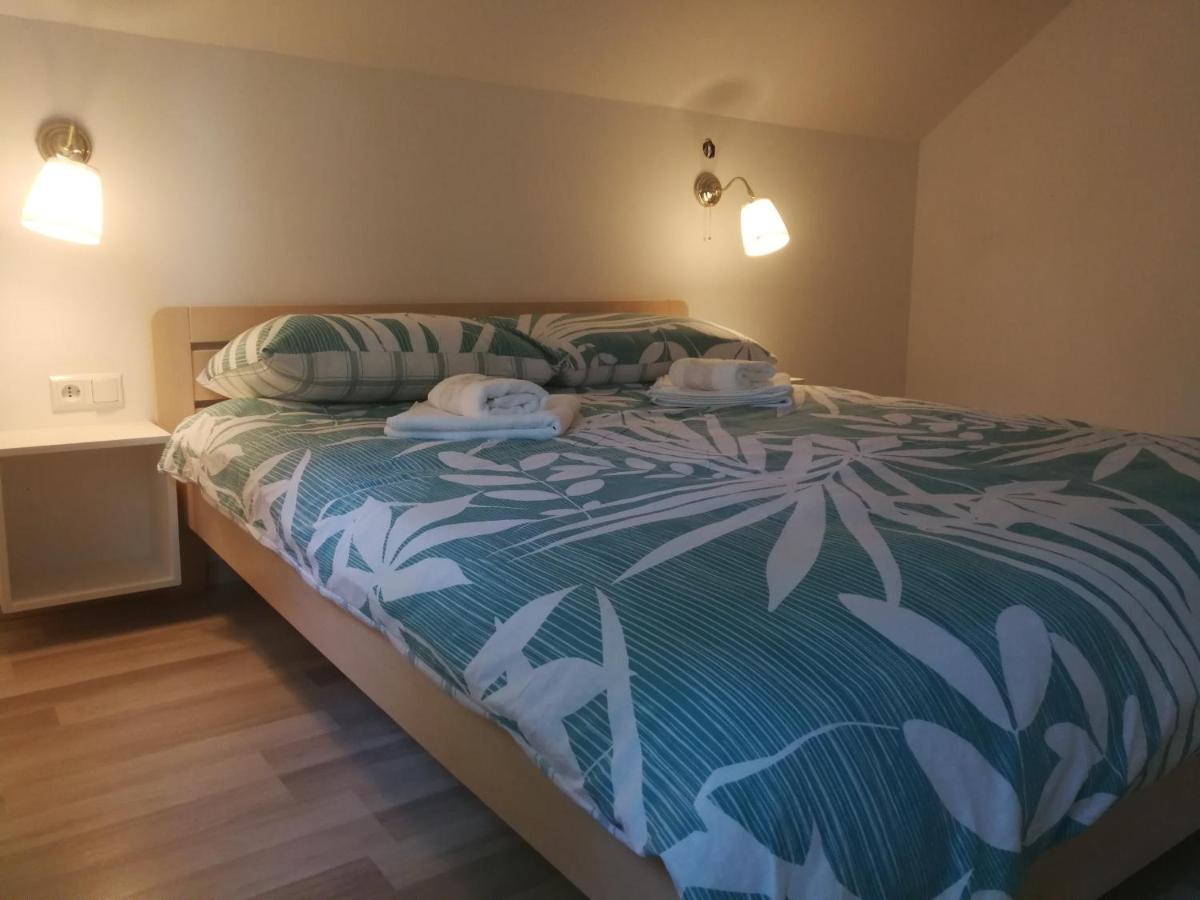 Apartments With A Parking Space Smoljanac, Plitvice - 12345 Ngoại thất bức ảnh