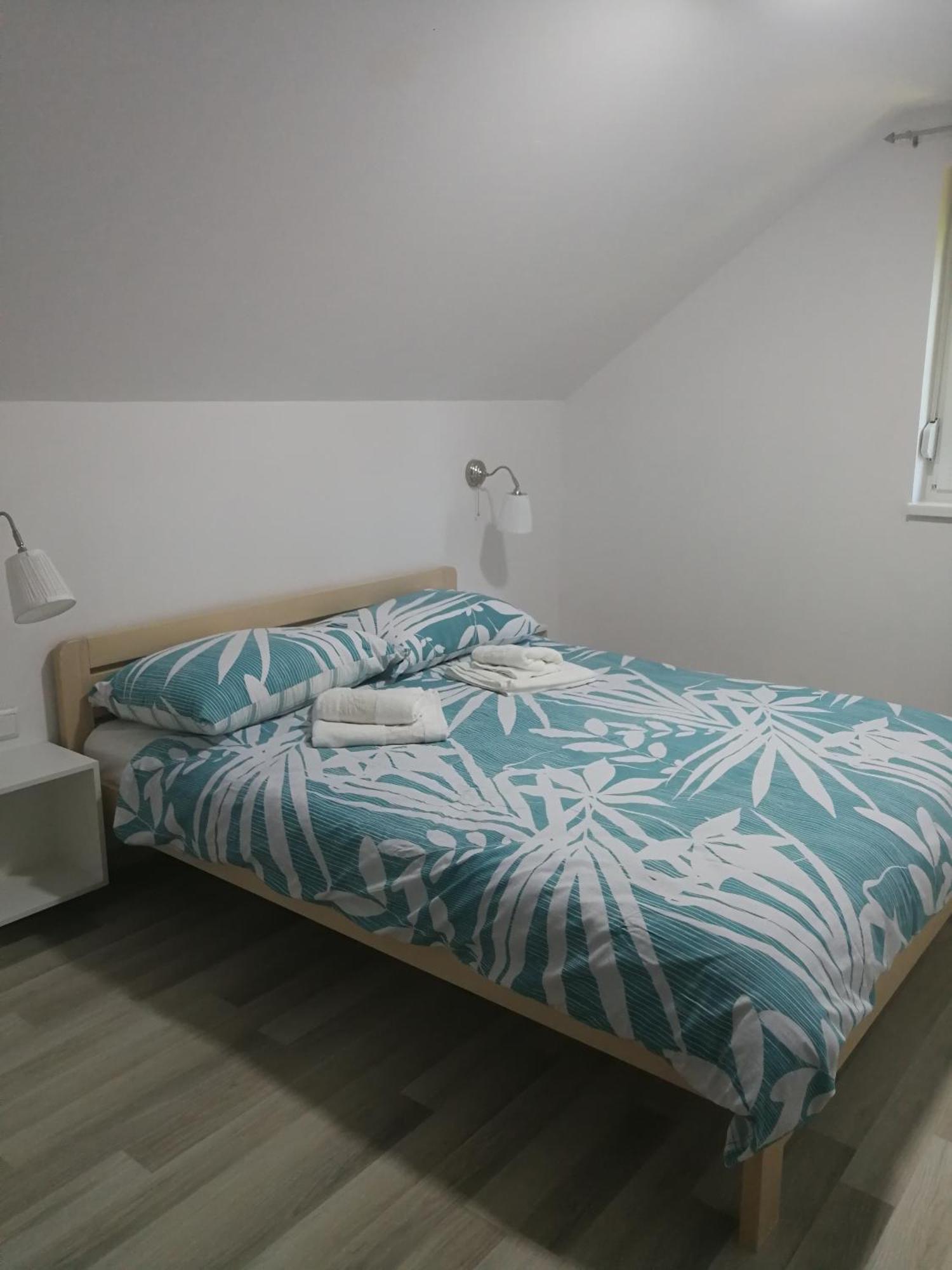 Apartments With A Parking Space Smoljanac, Plitvice - 12345 Phòng bức ảnh
